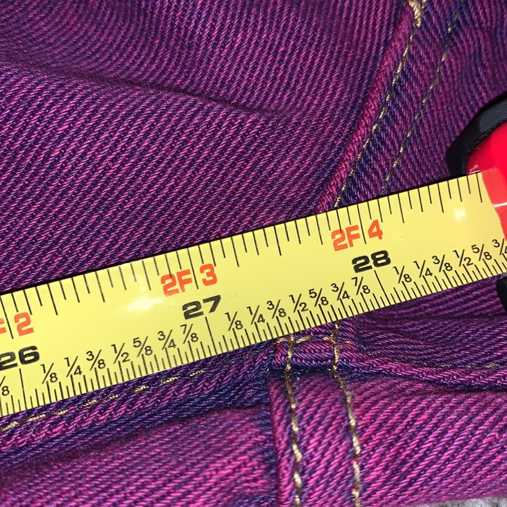 Women’s Magenta High-Rise Jeans - Picture 7 of 7
